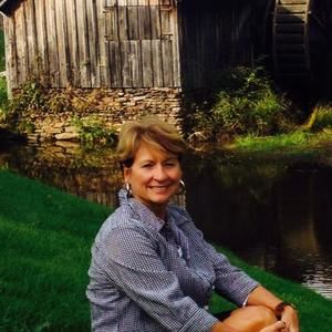 Meet your Posher, Bobbi